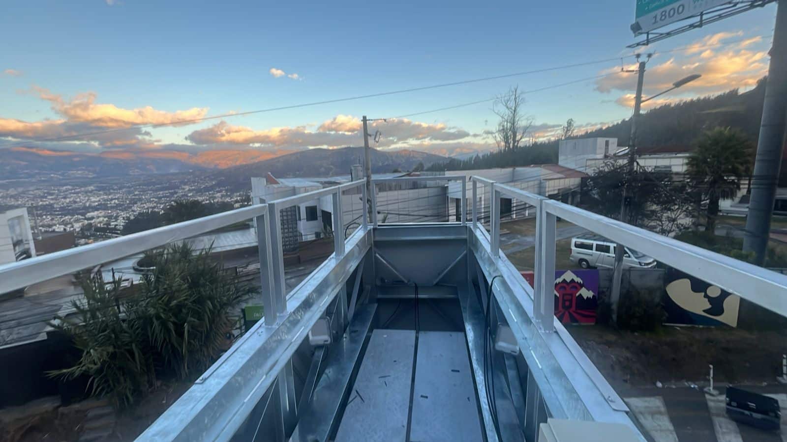 CONSTRUCCIÓN INDUSTRIAL: NAVES, OBRAS Y OBRAS CIVILES